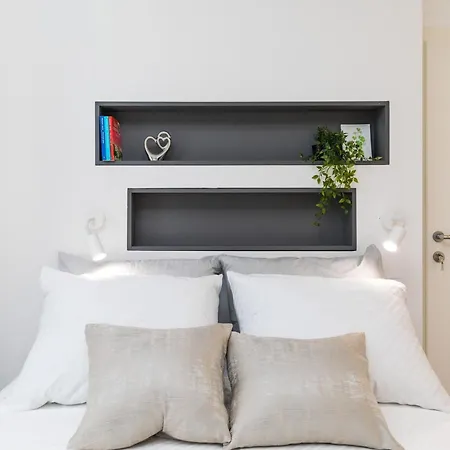 Βίλα Scenic Elegant With Pool - Five Bedroom Τρογκίρ