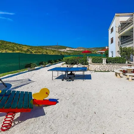 Scenic Elegant With Pool - Five Bedroom * Trogir